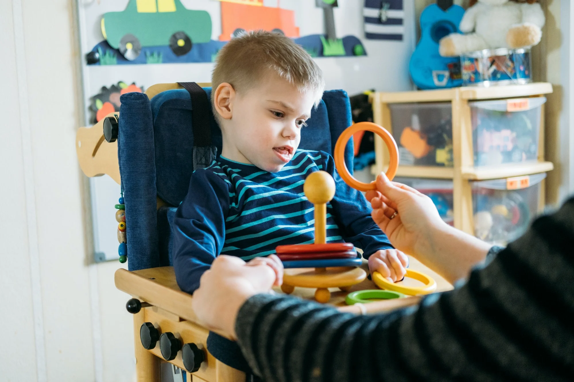 Activities for kids with disabilities. Preschool Activities for Children with Special Needs. Boy